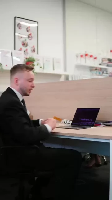 🧭 V roce 2025 už nestačí jen “něco si šetřit”. Kdo nemá kvalitní finanční plán, ten zbytečně přichází o čas, peníze i příležitosti.

Pomáhám lidem sestavit komplexní finanční plán, který řeší:

🏡 bydlení
📈 investice
💰 rentu
🛡️ zabezpečení
💼 růst příjmu

✅ Cíl? Žít s klidem, nadhledem a jistotou, že vše do sebe zapadá.

📲 Zajímá tě, jak může vypadat ten tvůj plán?
Ozvi se mi do zprávy nebo klikni na odkaz v profilu.
Rád ti pomůžu.

#financniplan #renta #investicenemovitosti #zabezpeceni #brokerconsulting #financninezavislost #brno #investice #financnibudoucnost